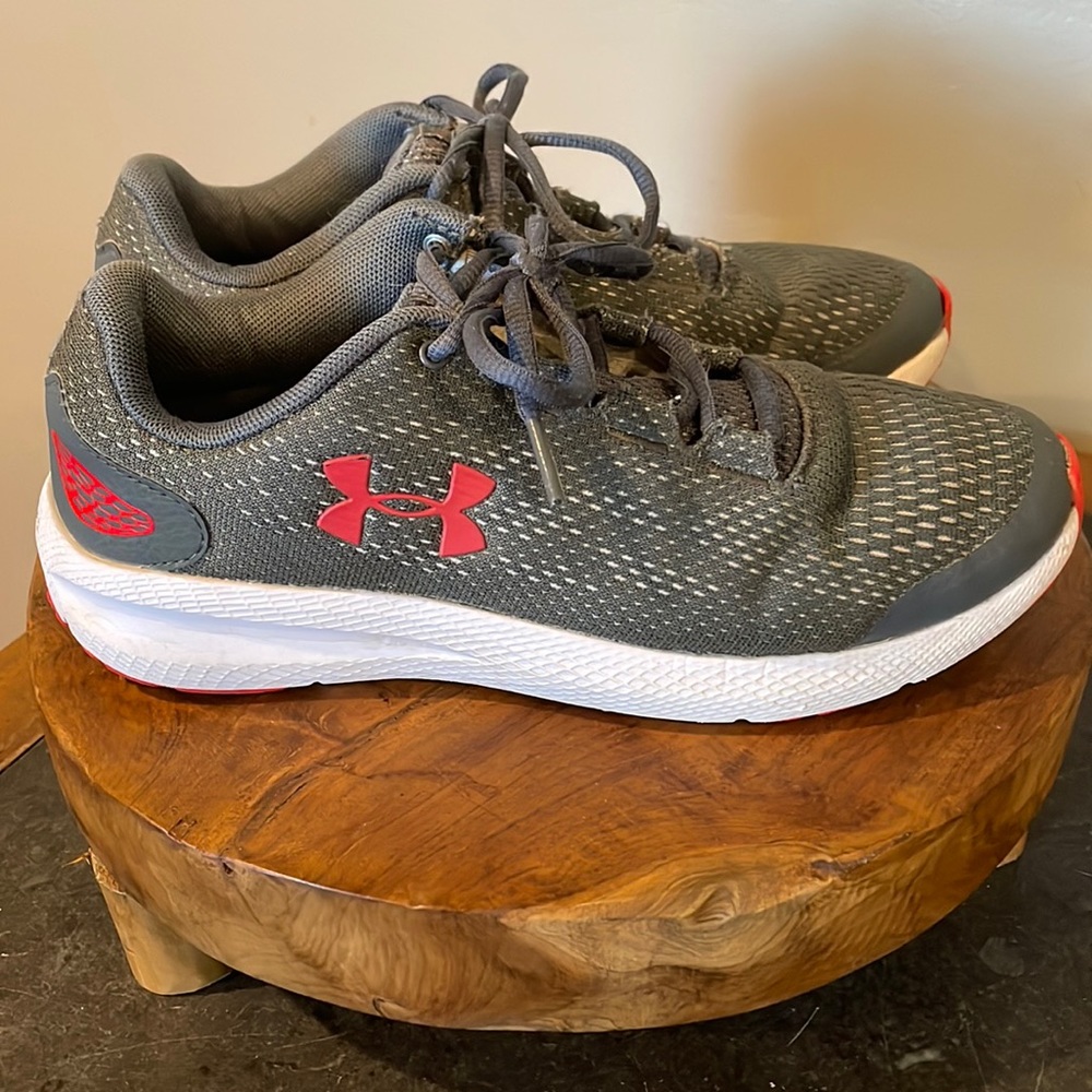 Under Armour charged sneaker